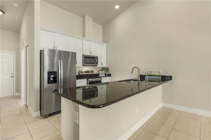 1725/1721 Sw 32nd Ter, Cape Coral Fl 33914