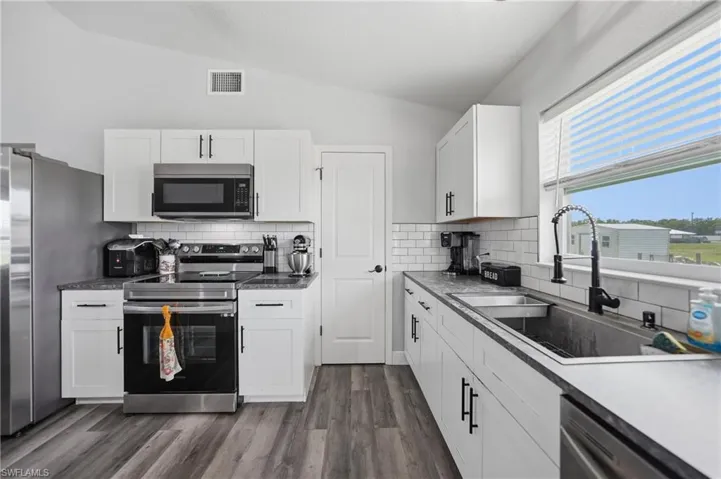 1601 Se Sheila Dr, Arcadia, Florida 34266