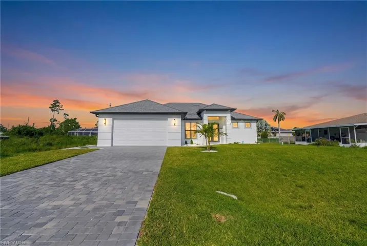 376 Cratsley Ave S, Lehigh Acres, Florida 33974