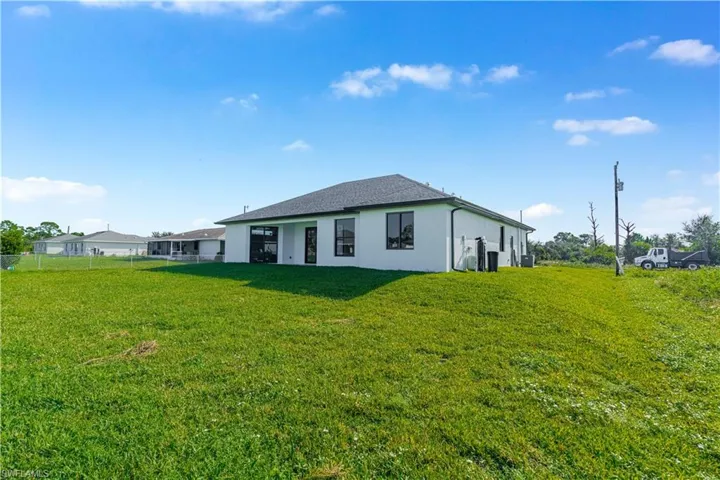 376 Cratsley Ave S, Lehigh Acres, Florida 33974