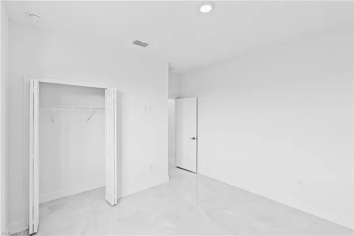 376 Cratsley Ave S, Lehigh Acres, Florida 33974
