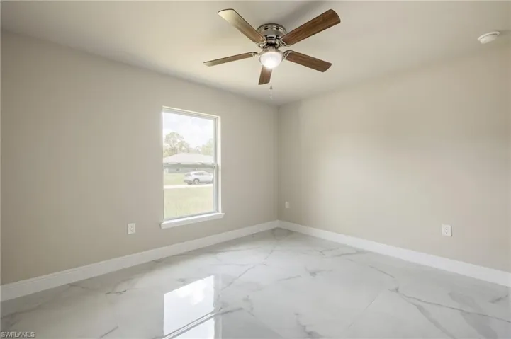 131 Sanborn Dr, Lehigh Acres, Florida 33972