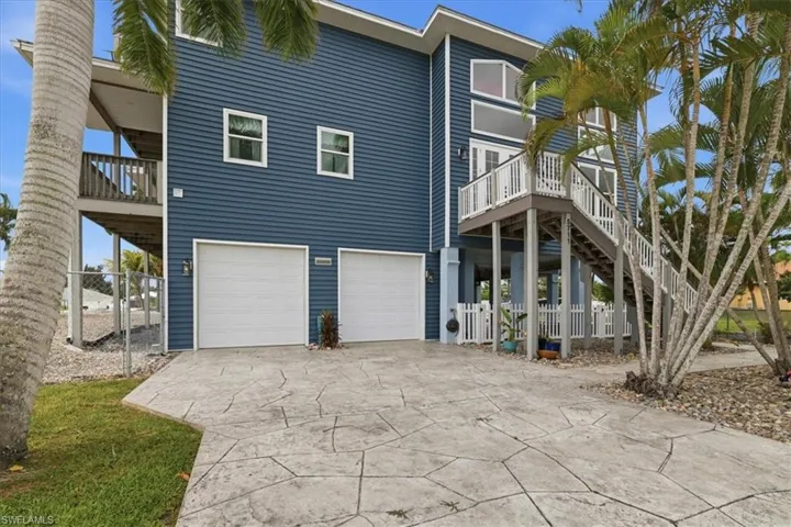 5711 Linden Ln, Bokeelia, Florida 33922