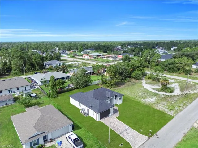 3509 38th St Sw, Lehigh Acres, Florida 33976