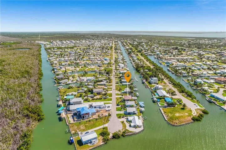 2272 York Rd, Other, Florida 33956
