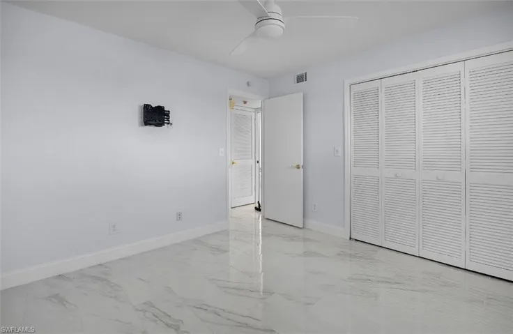 37 High Point Cir E 602, Naples, Florida 34103