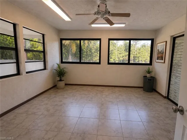 1825 Washburn Ave, Naples, Florida 34117