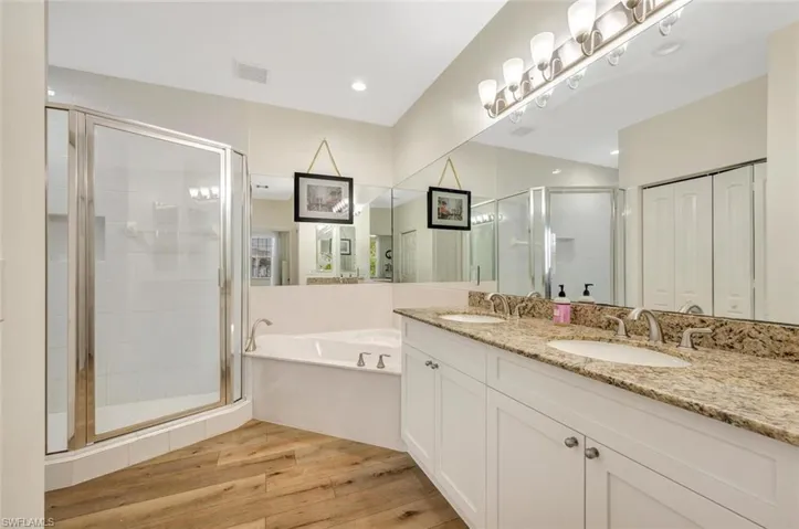 8395  Big Acorn  CIR, Naples, FL 34119
