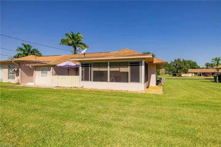 257 Briar Ct, Lehigh Acres, Florida 33936