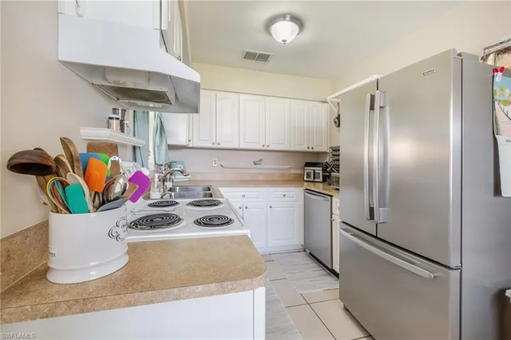 257 Briar Ct, Lehigh Acres, Florida 33936