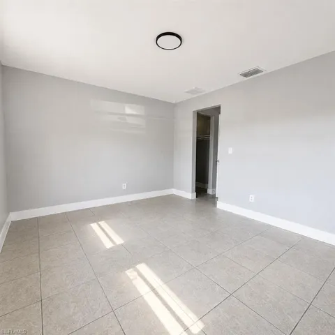 1572 Cypress Dr, Fort Myers, Florida 33907