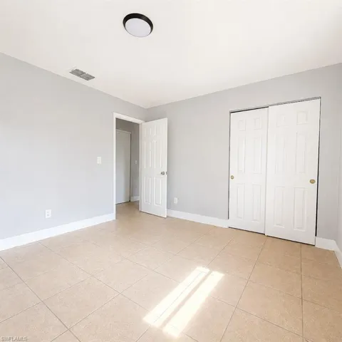 1572 Cypress Dr, Fort Myers, Florida 33907