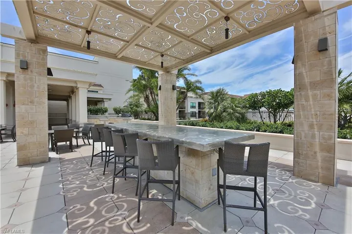 9115  Strada  PL, Naples, FL 34108