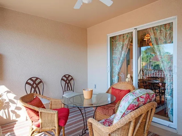 Front Lanai