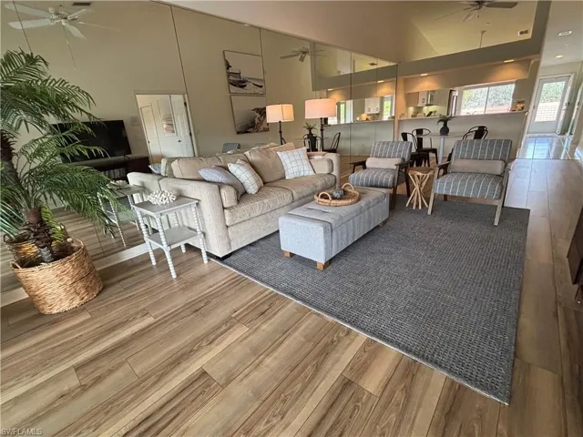6650 Se Beach Resort Dr # 910, Naples, Florida 34114