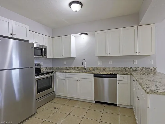 3725 Skyline Blvd, Cape Coral, Florida 33914