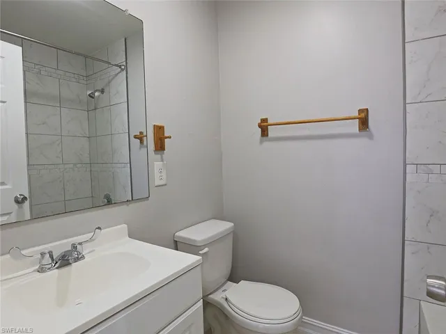 3725 Skyline Blvd, Cape Coral, Florida 33914