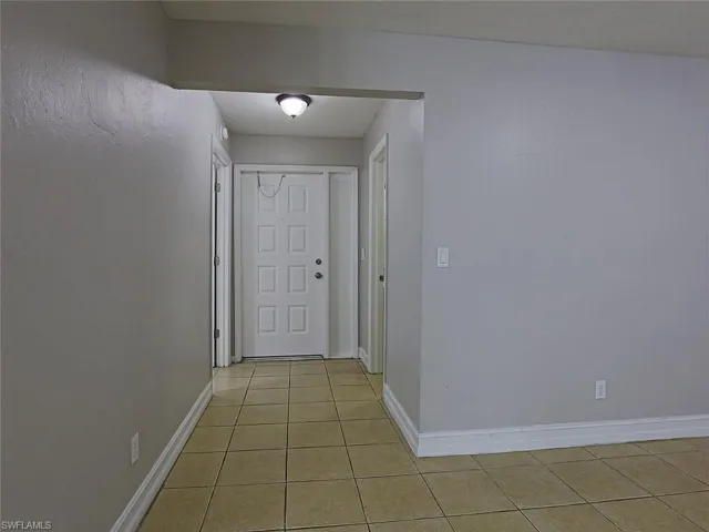 3725 Skyline Blvd, Cape Coral, Florida 33914