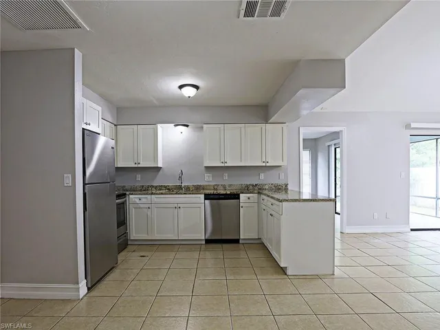 3725 Skyline Blvd, Cape Coral, Florida 33914
