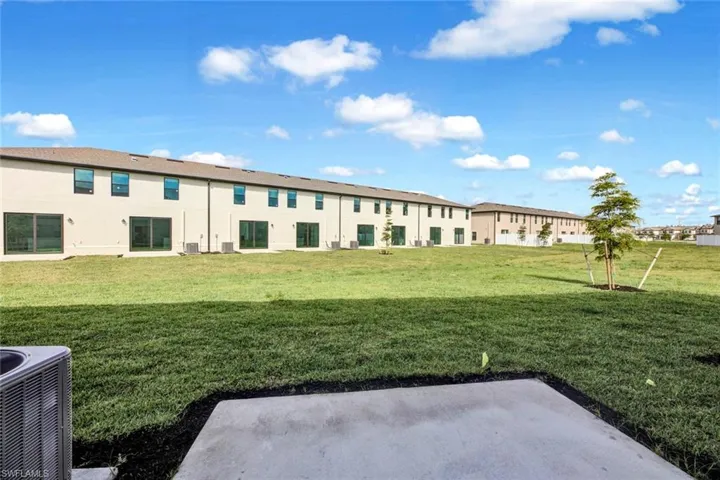 14236  Oviedo  PL, Fort Myers, FL 33905
