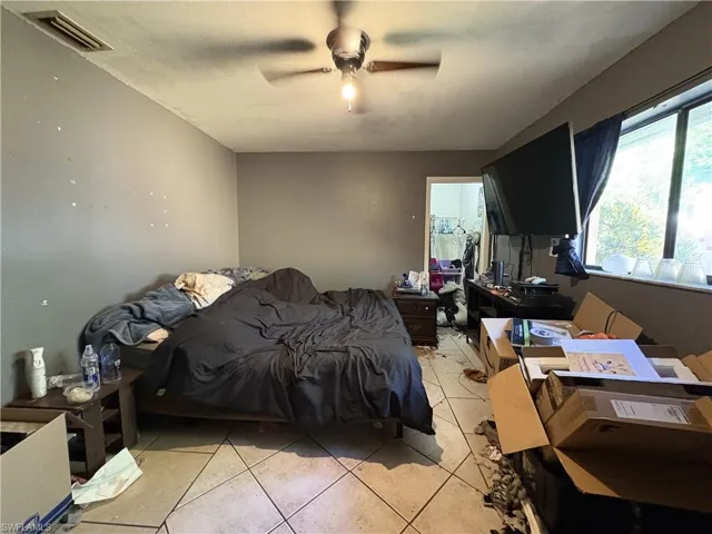1124 NW 1st  PL, Cape Coral, FL 33993