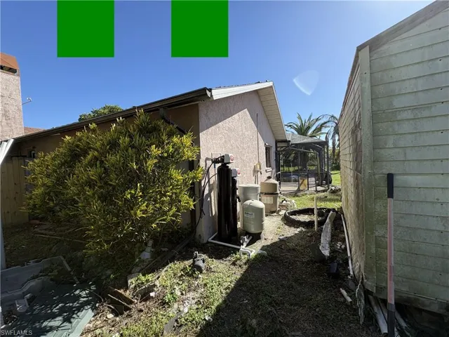 1124 NW 1st  PL, Cape Coral, FL 33993