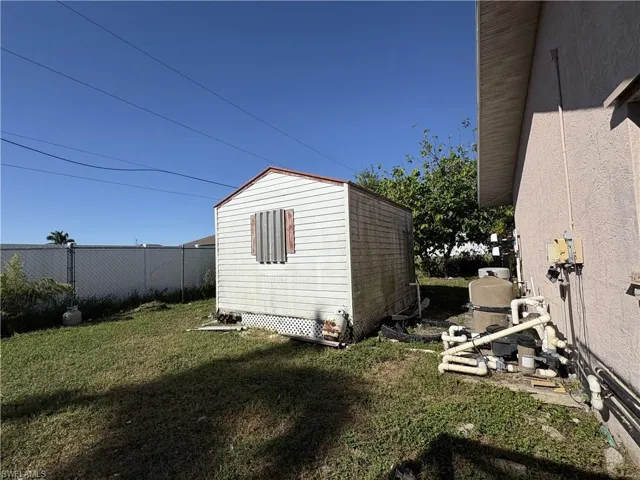 1124 NW 1st  PL, Cape Coral, FL 33993