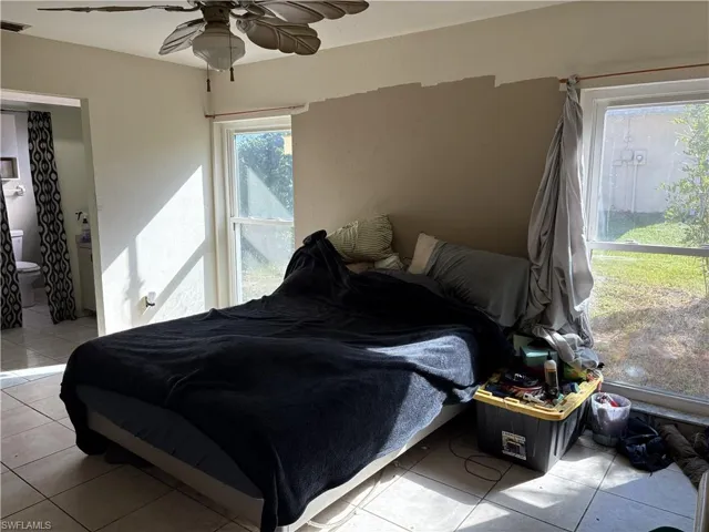 1124 NW 1st  PL, Cape Coral, FL 33993