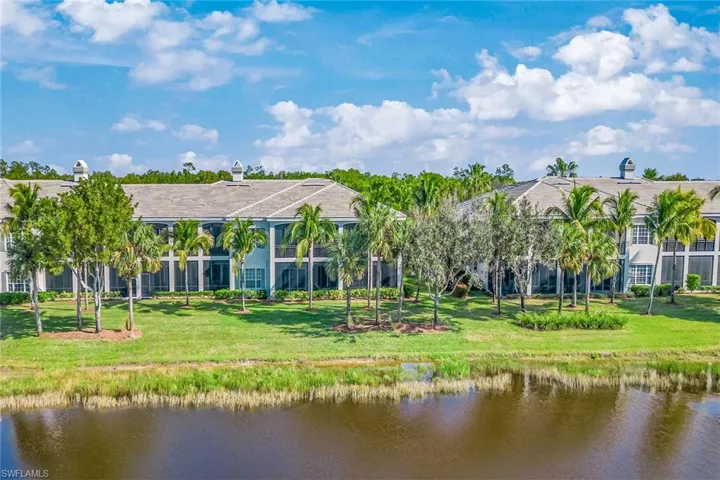 9275 Museo Cir # 103, Naples, Florida 34114