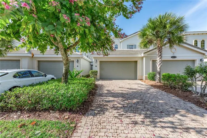 9275 Museo Cir # 103, Naples, Florida 34114