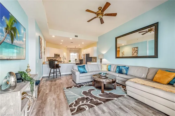 9275 Museo Cir # 103, Naples, Florida 34114