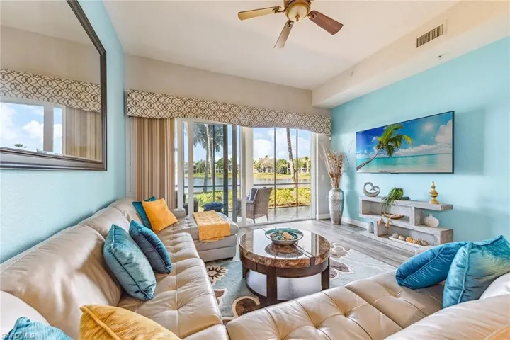 9275 Museo Cir # 103, Naples, Florida 34114