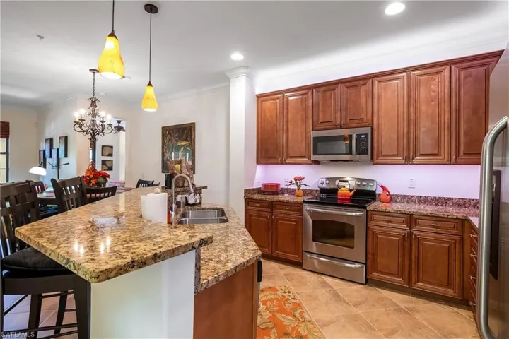 8965  Malibu  LN, Naples, FL 34113