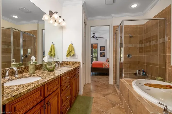 8965  Malibu  LN, Naples, FL 34113