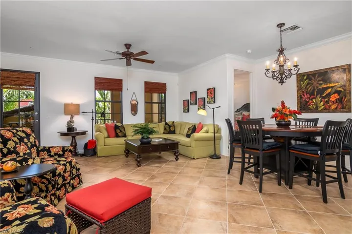 8965  Malibu  LN, Naples, FL 34113