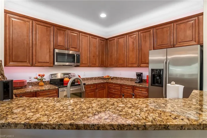 8965  Malibu  LN, Naples, FL 34113