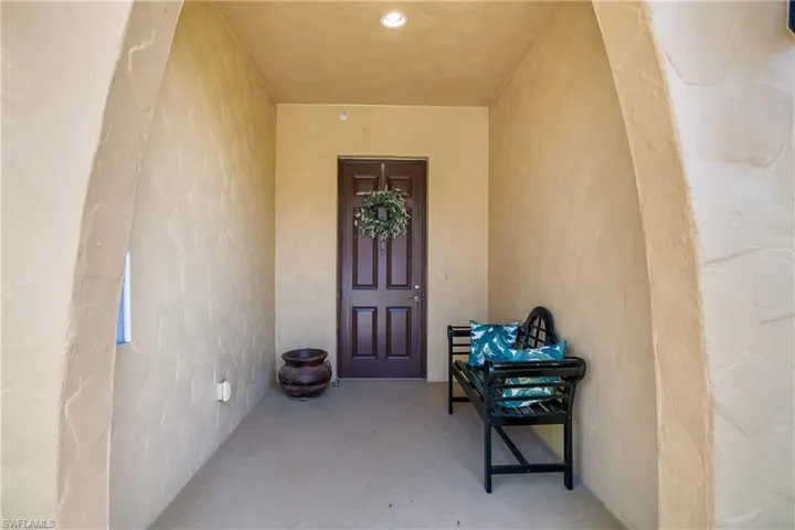 8965  Malibu  LN, Naples, FL 34113