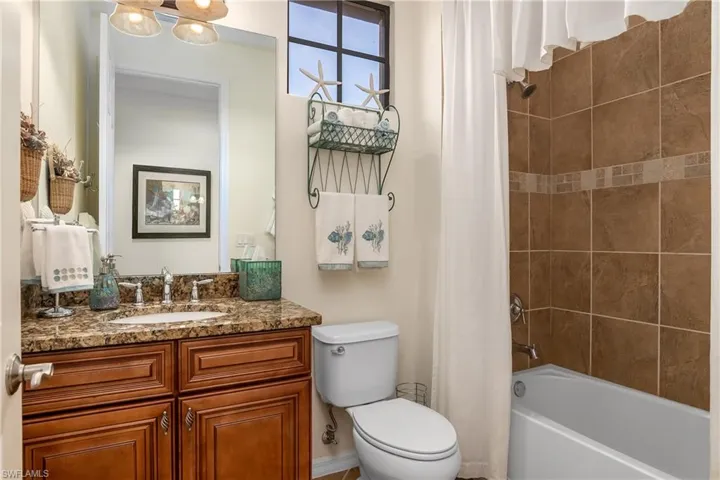 8965  Malibu  LN, Naples, FL 34113