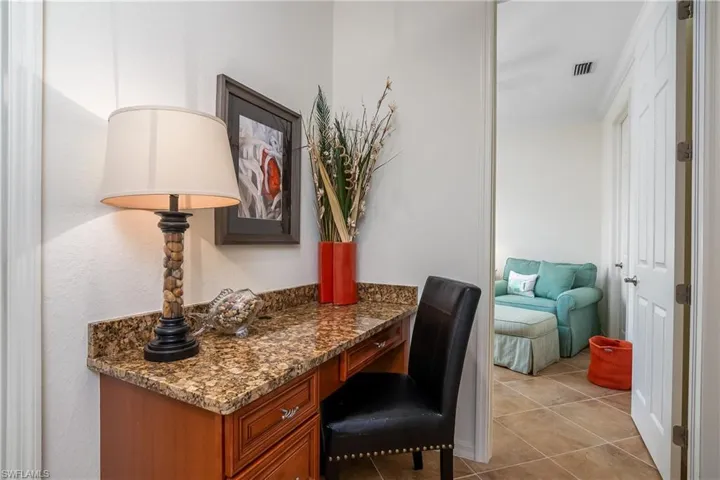 8965  Malibu  LN, Naples, FL 34113