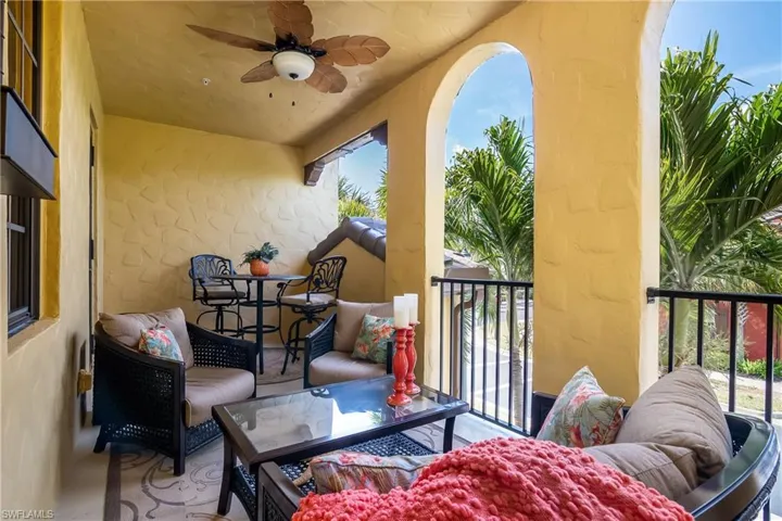 8965  Malibu  LN, Naples, FL 34113