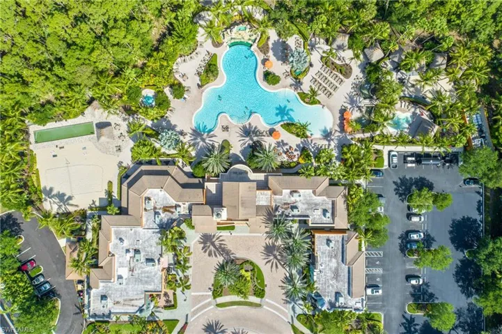 8965  Malibu  LN, Naples, FL 34113