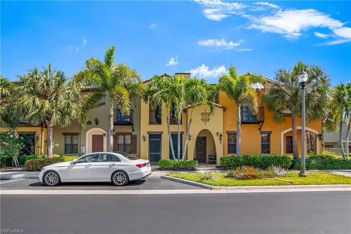 8965  Malibu  LN, Naples, FL 34113