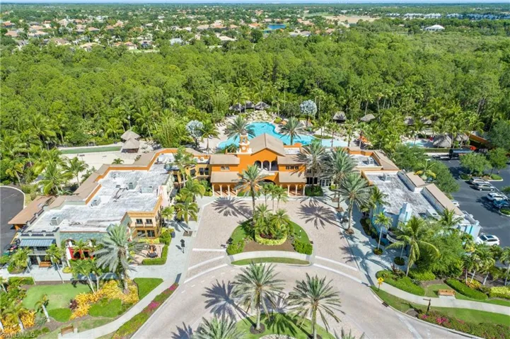8965  Malibu  LN, Naples, FL 34113