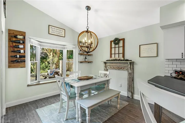 9801 Las Casas Dr, Fort Myers, Florida 33919