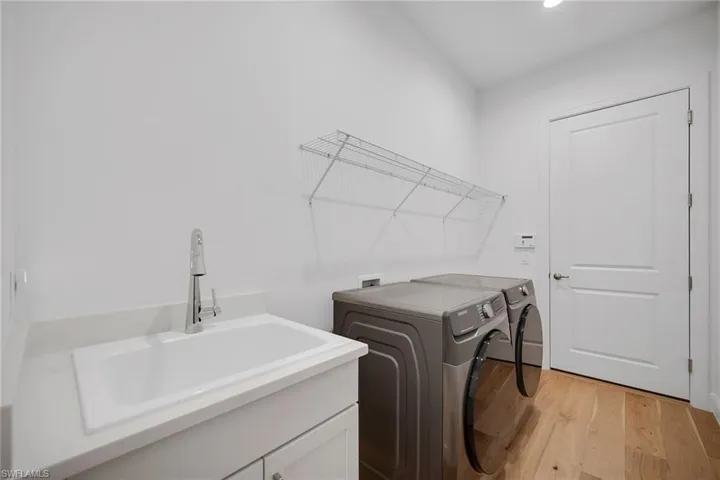 4584 W Alhambra  CIR, Naples, FL 34103