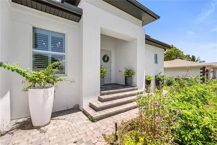 4584 W Alhambra  CIR, Naples, FL 34103