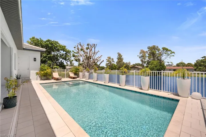 4584 W Alhambra  CIR, Naples, FL 34103