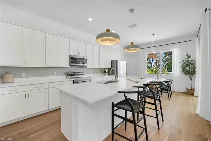 4584 W Alhambra  CIR, Naples, FL 34103