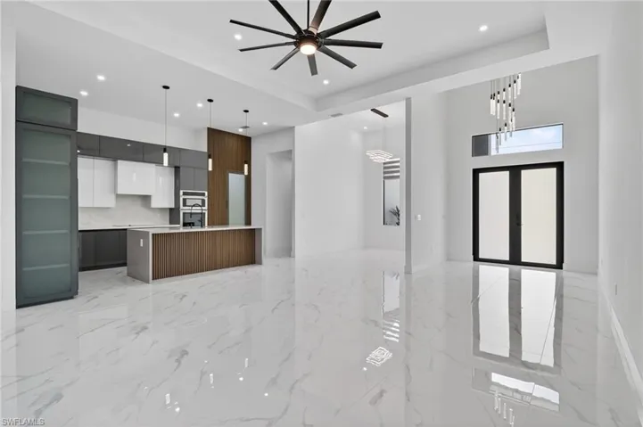 1617 Ne 12th St, Cape Coral, Florida 33909