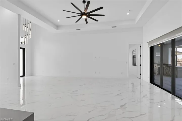 1617 Ne 12th St, Cape Coral, Florida 33909